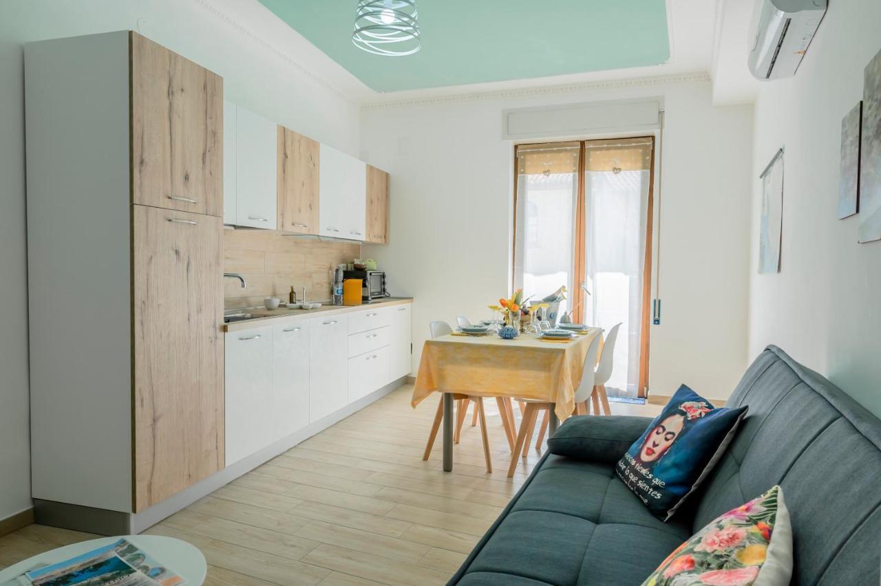 Piazza Laurino Apartments Basic Excursions Alto Cilento Cammino Giubilare Di Santelena Exteriör bild