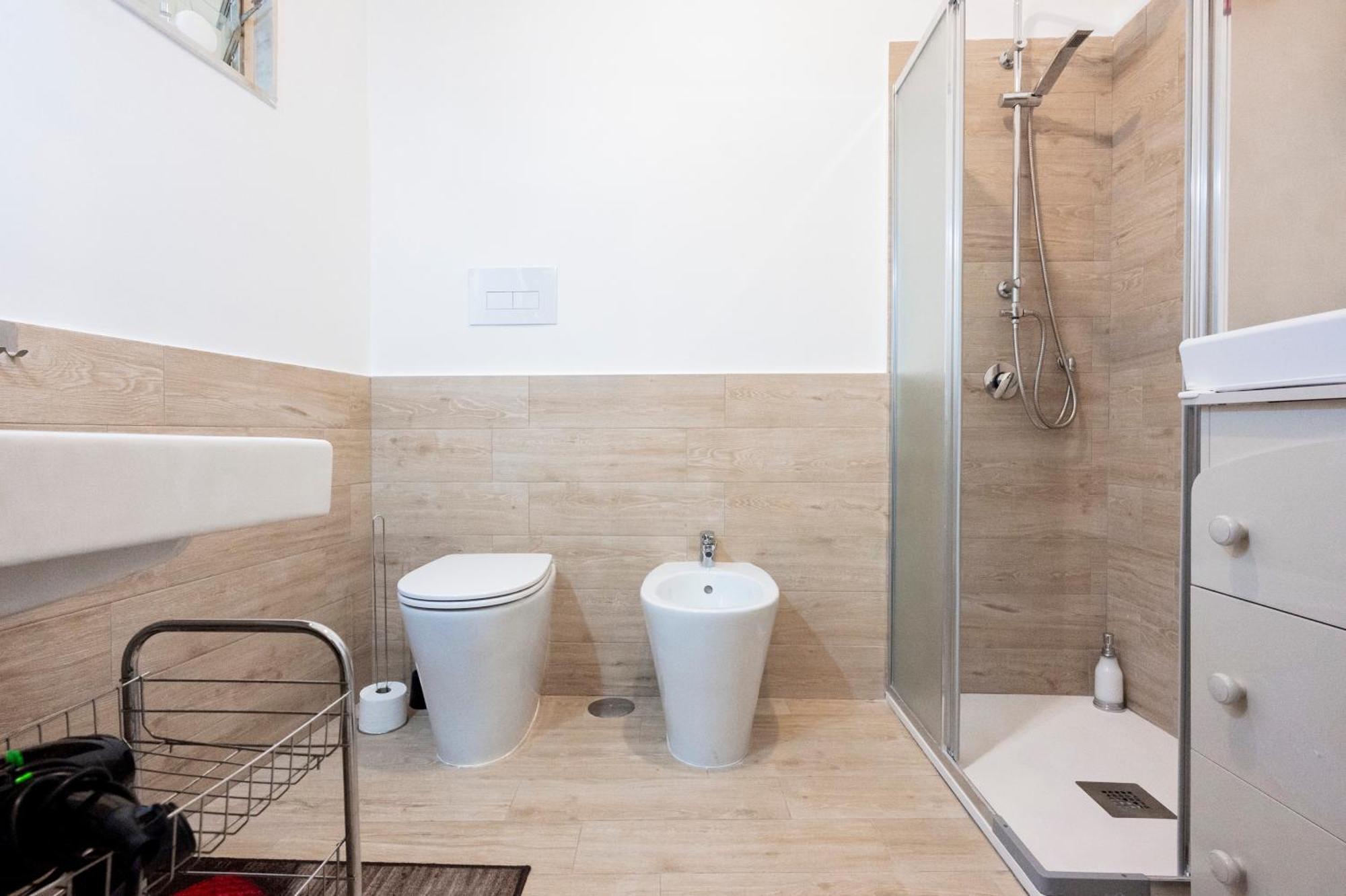 Piazza Laurino Apartments Basic Excursions Alto Cilento Cammino Giubilare Di Santelena Exteriör bild