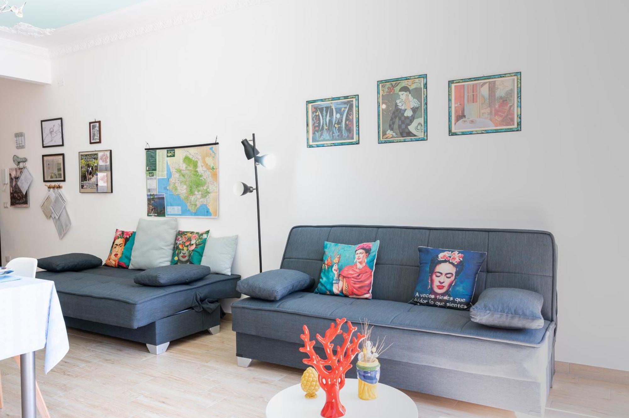 Piazza Laurino Apartments Basic Excursions Alto Cilento Cammino Giubilare Di Santelena Exteriör bild